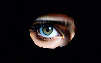 Duo ART-Sekuriti Bekasi Terekam CCTV Saat Aksi Mencurigakan