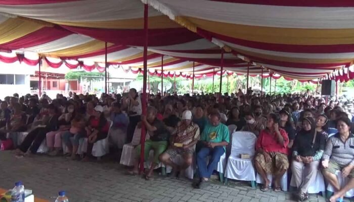 Warga Sudirejo II Padati Sosperda Godfried Effendi Lubis, Bahas Kesehatan dan Lampu Jalan